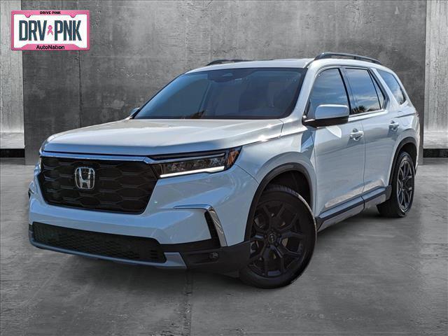 new 2025 Honda Pilot car, priced at $50,353