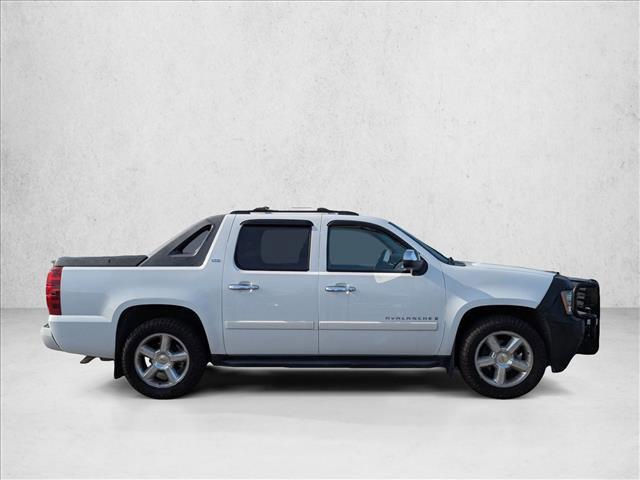 used 2008 Chevrolet Avalanche car, priced at $14,995