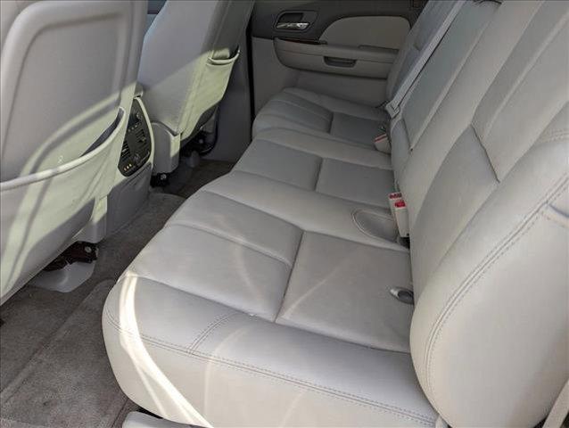 used 2008 Chevrolet Avalanche car, priced at $14,995