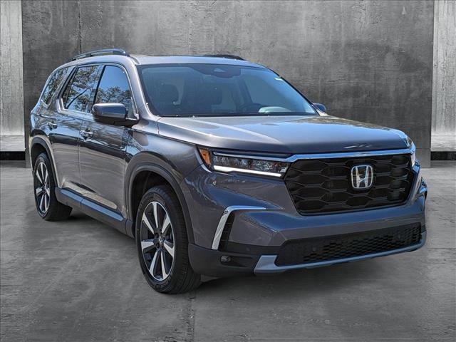 new 2025 Honda Pilot car, priced at $46,853