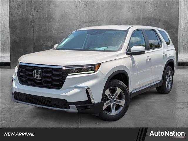 new 2025 Honda Pilot car, priced at $42,680