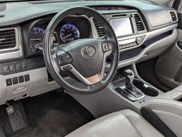 used 2015 Toyota Highlander car, priced at $18,349