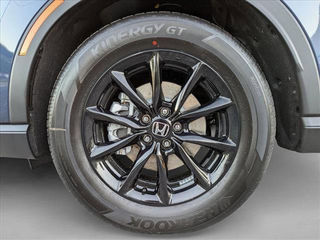 new 2026 Honda CR-V Hybrid car, priced at $39,675