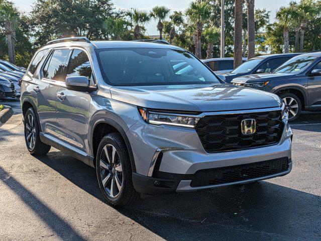 new 2025 Honda Pilot car, priced at $47,195