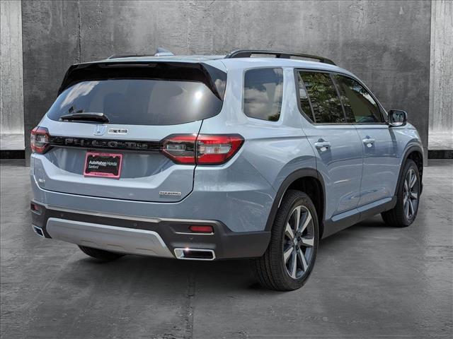 new 2025 Honda Pilot car, priced at $50,475