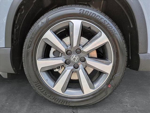 new 2025 Honda Pilot car, priced at $50,475