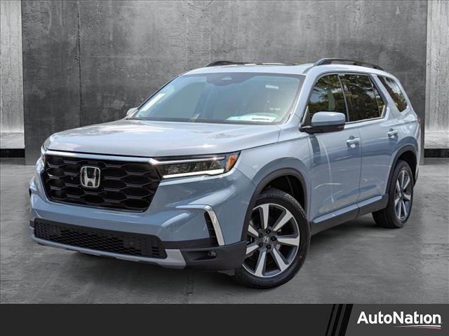 new 2025 Honda Pilot car, priced at $50,475