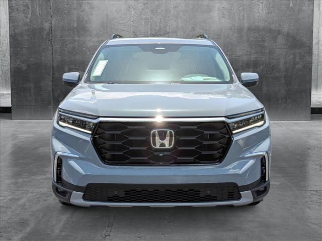 new 2025 Honda Pilot car, priced at $50,475