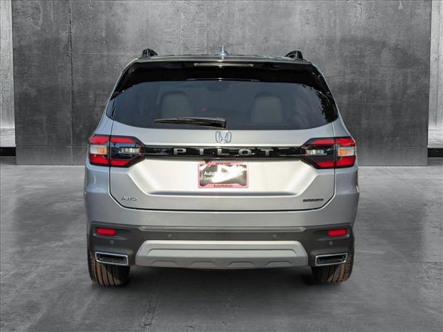 new 2025 Honda Pilot car, priced at $47,528