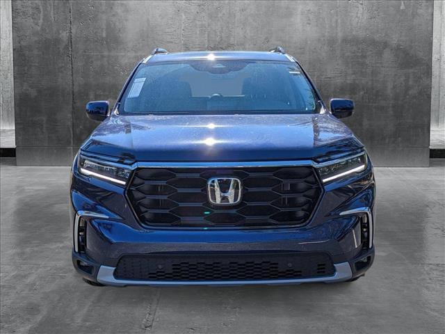 new 2025 Honda Pilot car, priced at $48,653