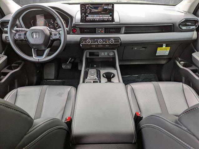 used 2025 Honda Pilot car, priced at $44,153