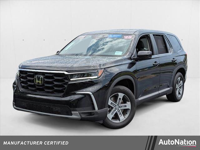 used 2025 Honda Pilot car, priced at $41,953