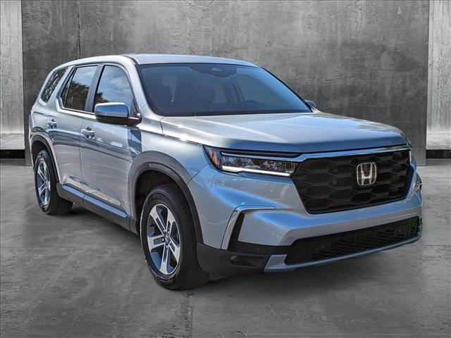 new 2025 Honda Pilot car, priced at $43,753