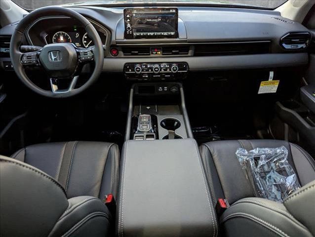 new 2025 Honda Pilot car, priced at $44,501