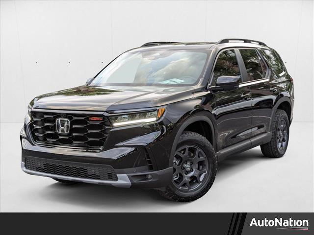 new 2025 Honda Pilot car, priced at $49,833