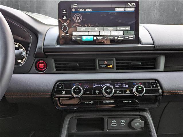 new 2025 Honda Pilot car, priced at $49,833