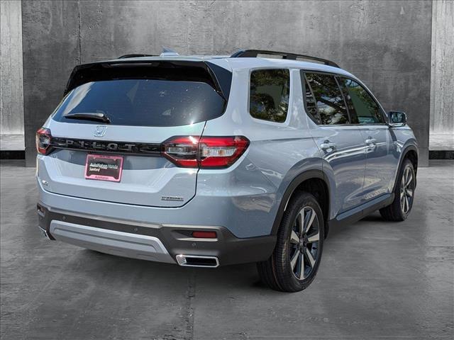 new 2025 Honda Pilot car, priced at $49,955