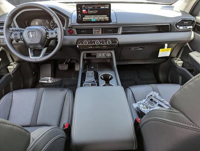 new 2025 Honda Pilot car, priced at $49,955