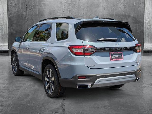 new 2025 Honda Pilot car, priced at $49,955