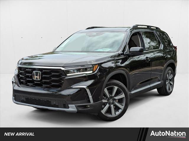 new 2025 Honda Pilot car, priced at $52,042