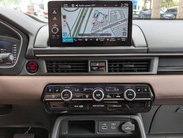 new 2025 Honda Pilot car, priced at $52,042