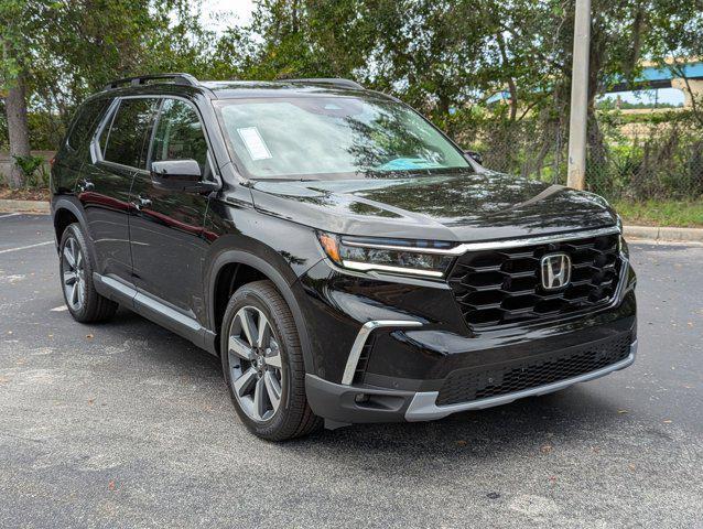 new 2025 Honda Pilot car, priced at $52,042