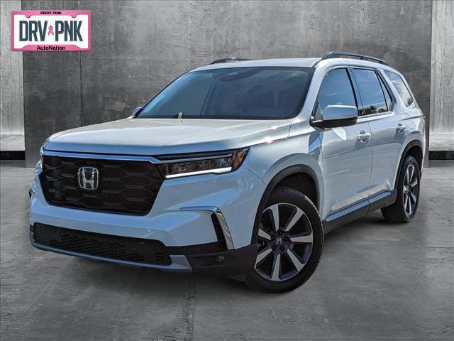 new 2025 Honda Pilot car, priced at $51,000