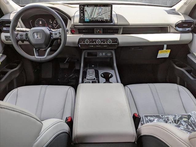 new 2025 Honda Pilot car, priced at $50,029