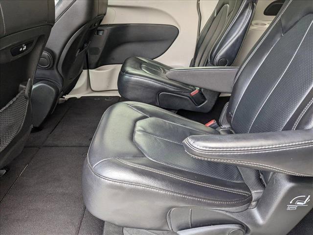 used 2022 Chrysler Pacifica car, priced at $21,131