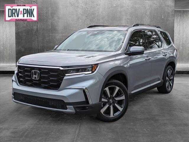 new 2025 Honda Pilot car, priced at $45,244