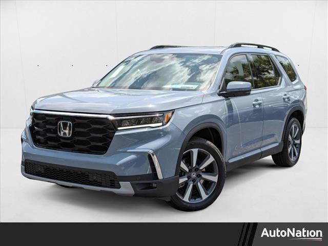 new 2025 Honda Pilot car, priced at $47,955