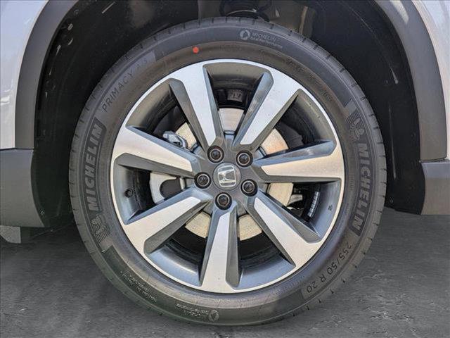 new 2025 Honda Pilot car, priced at $48,686