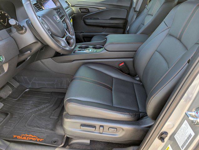 used 2025 Honda Ridgeline car, priced at $39,394