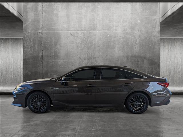 used 2019 Toyota Avalon Hybrid car, priced at $28,717