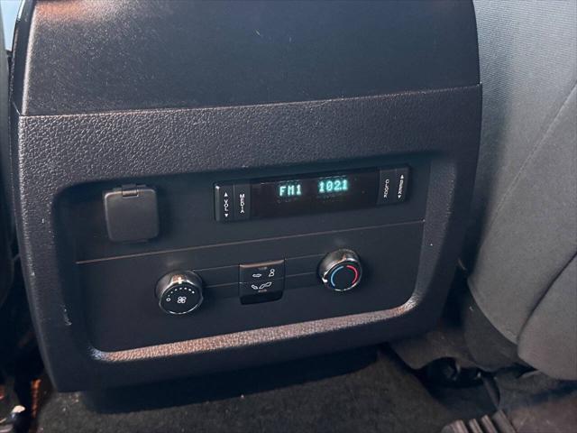 used 2016 Ford Expedition car
