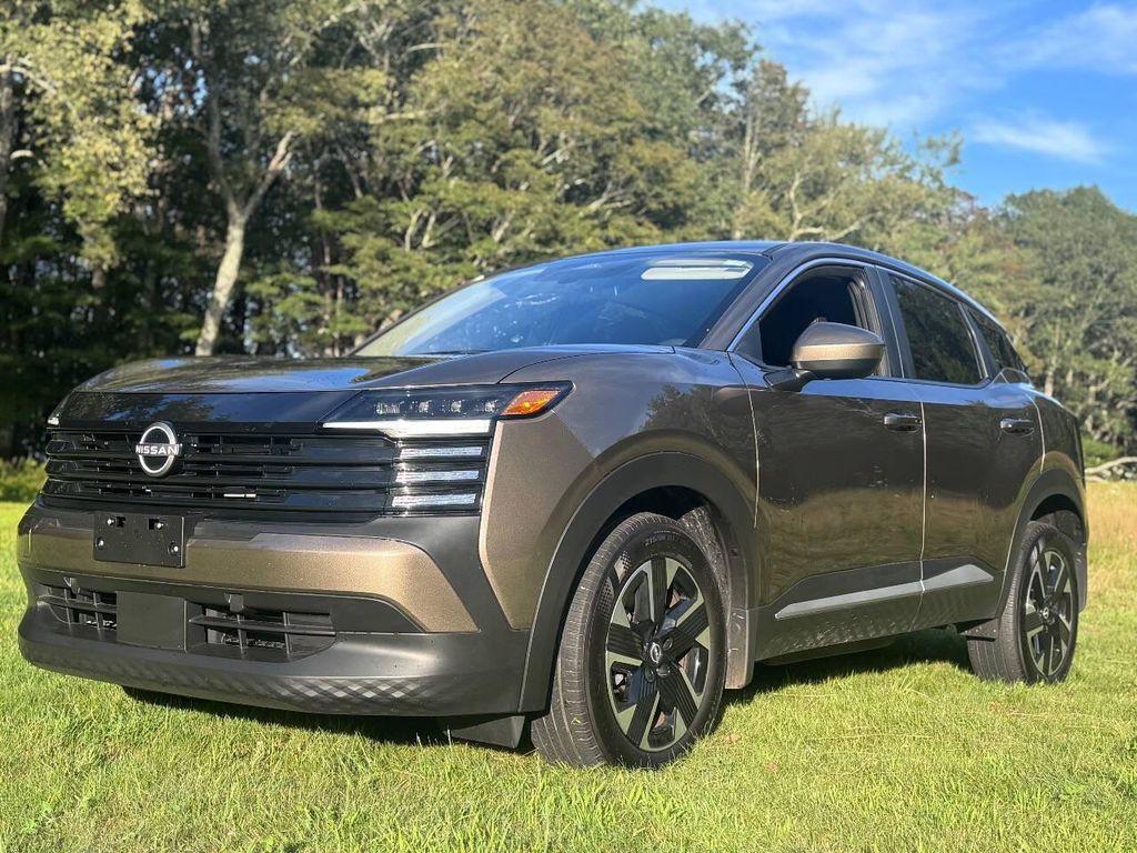 used 2025 Nissan Kicks car