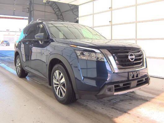 used 2024 Nissan Pathfinder car