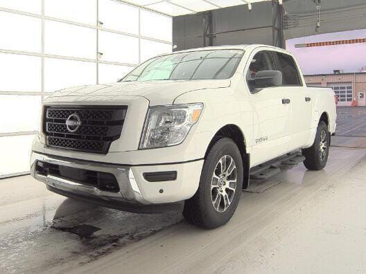 used 2023 Nissan Titan car