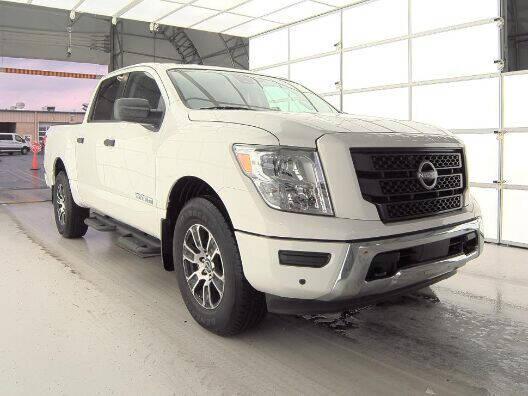 used 2023 Nissan Titan car