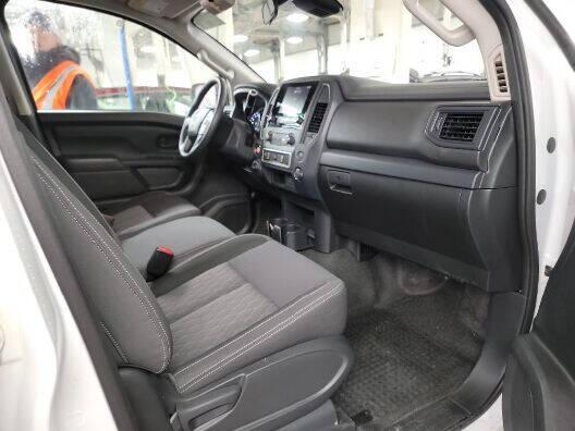 used 2023 Nissan Titan car