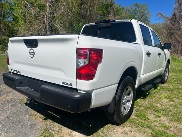 used 2023 Nissan Titan car, priced at $33,995