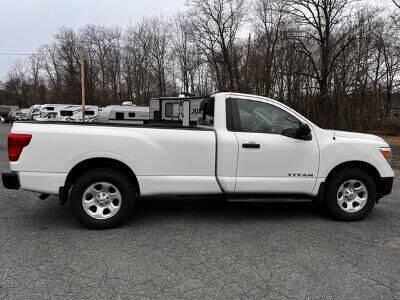 used 2017 Nissan Titan car