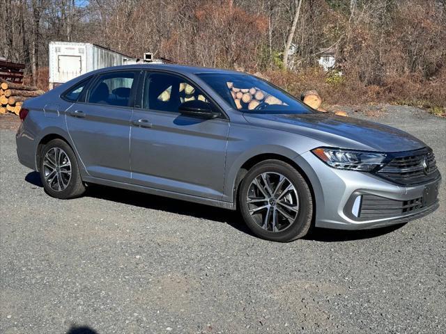 used 2024 Volkswagen Jetta car