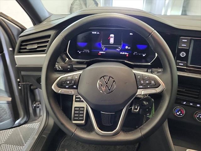 used 2024 Volkswagen Jetta car