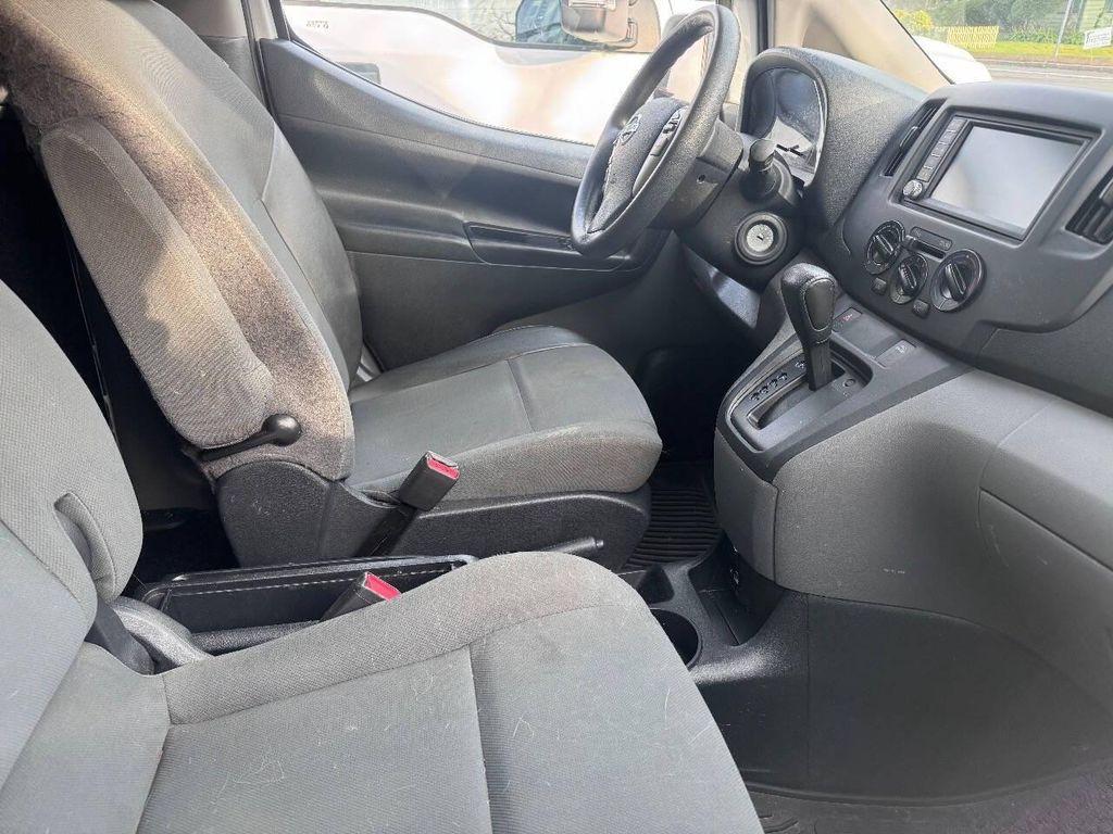 used 2020 Nissan NV200 car