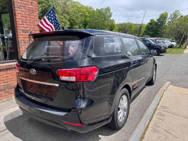 used 2018 Kia Sedona car