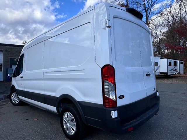 used 2022 Ford Transit-350 car