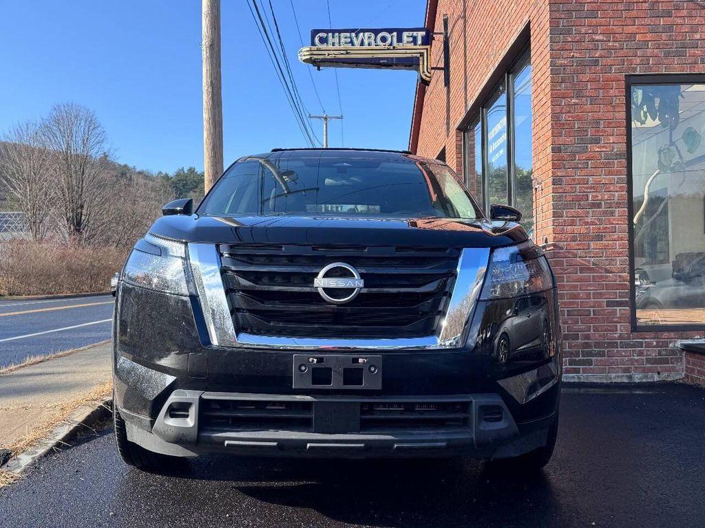 used 2024 Nissan Pathfinder car
