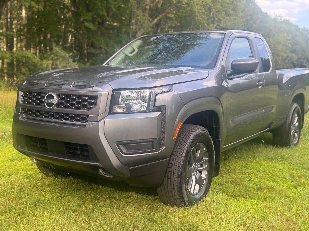 used 2025 Nissan Frontier car