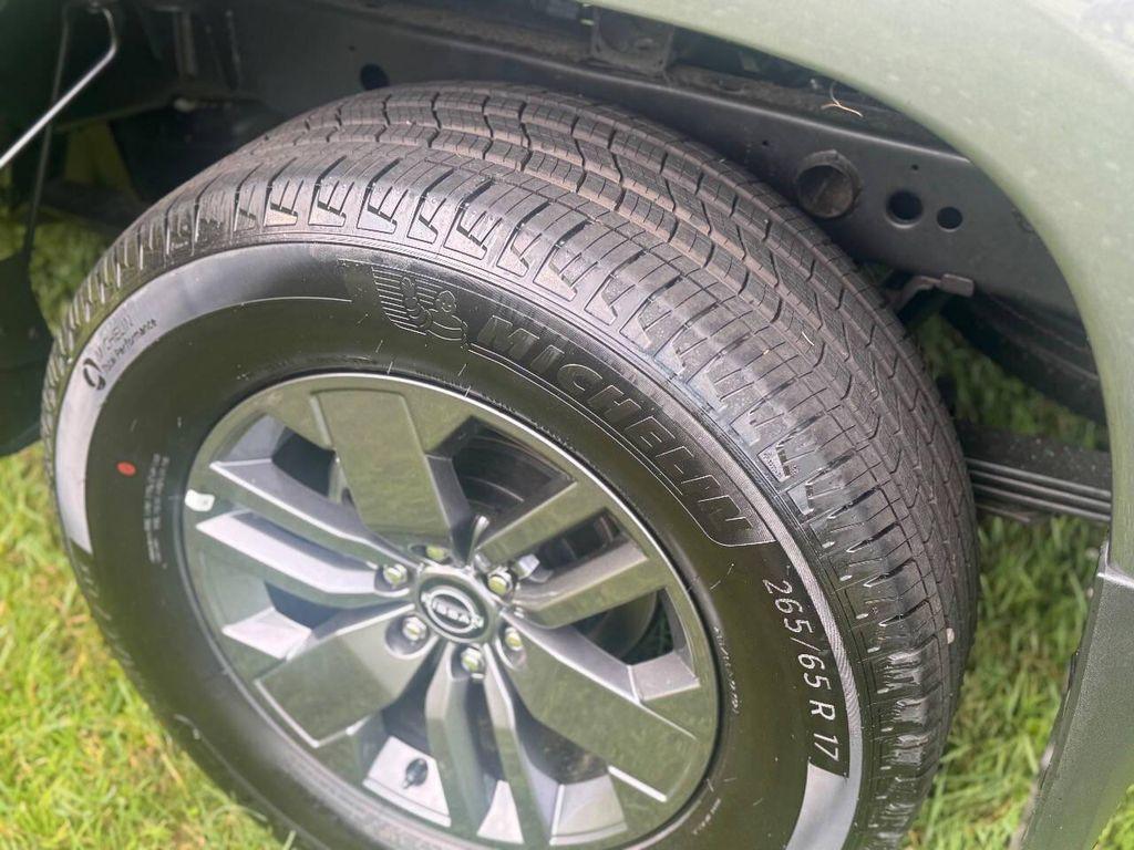 used 2025 Nissan Frontier car
